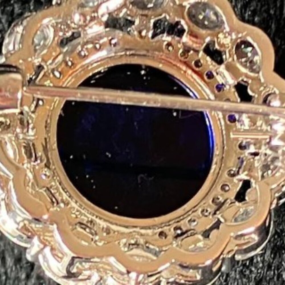 Handcrafted Sapphire Blue Cabochon Clear Cubic Zirconia Pearl Pendant Pin  20" - Picture 9 of 11